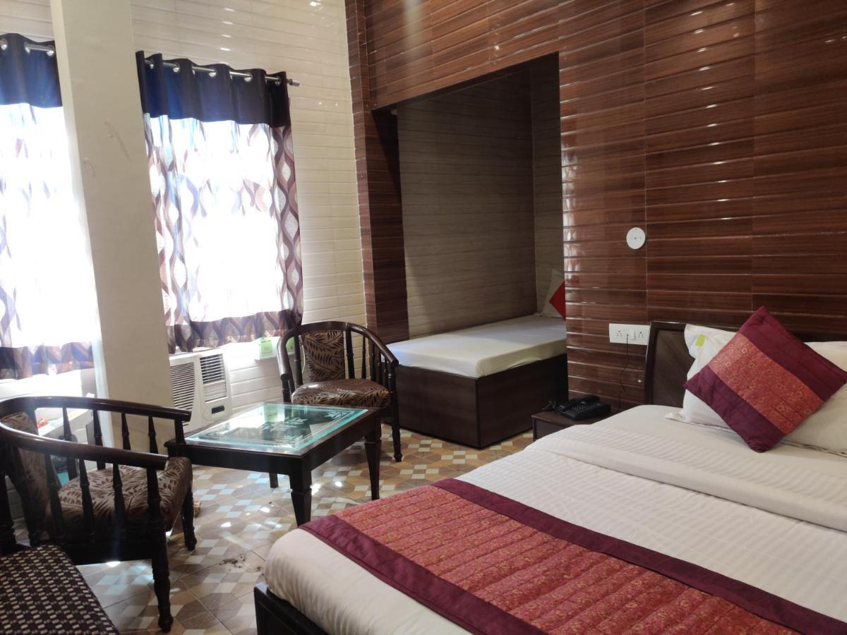 Hotel Holy City Amritsar Exterior foto
