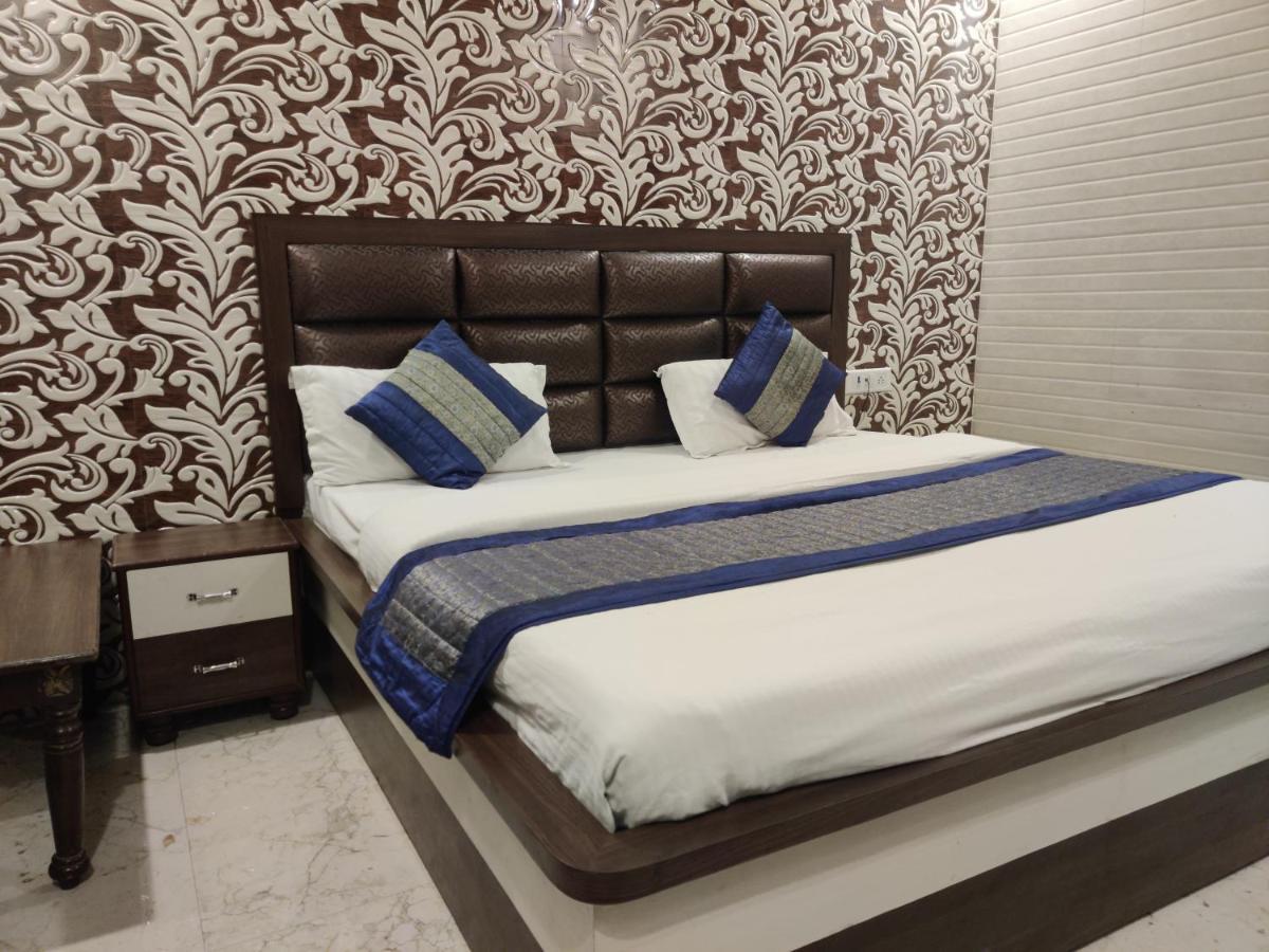 Hotel Holy City Amritsar Exterior foto